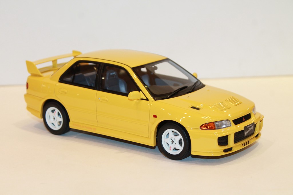 MITSUBISHI LANCER EVO III YELLOW OTTOMOBILE 1/18°