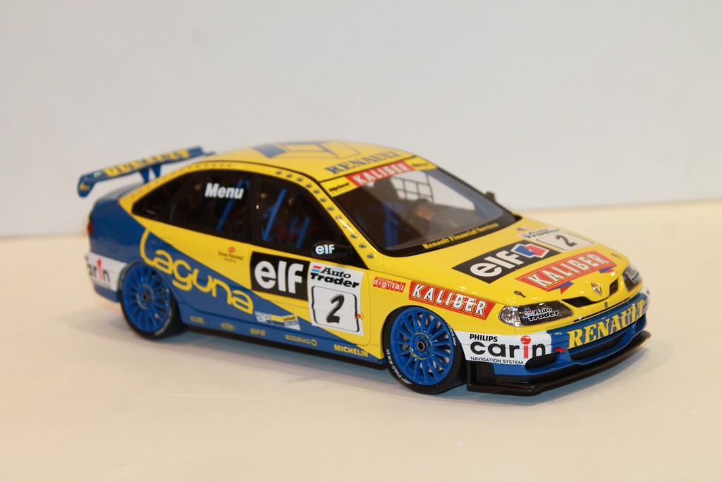 RENAULT LAGUNA BTCC ALAIN MENU OTTOMOBILE 1/18°