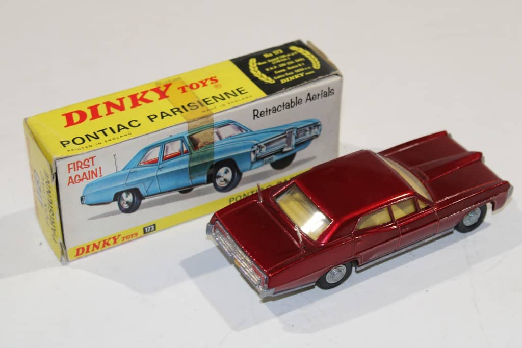 Pontiac Parisienne Dinky Toys (Gebraucht) in Baar für CHF 10 – mit