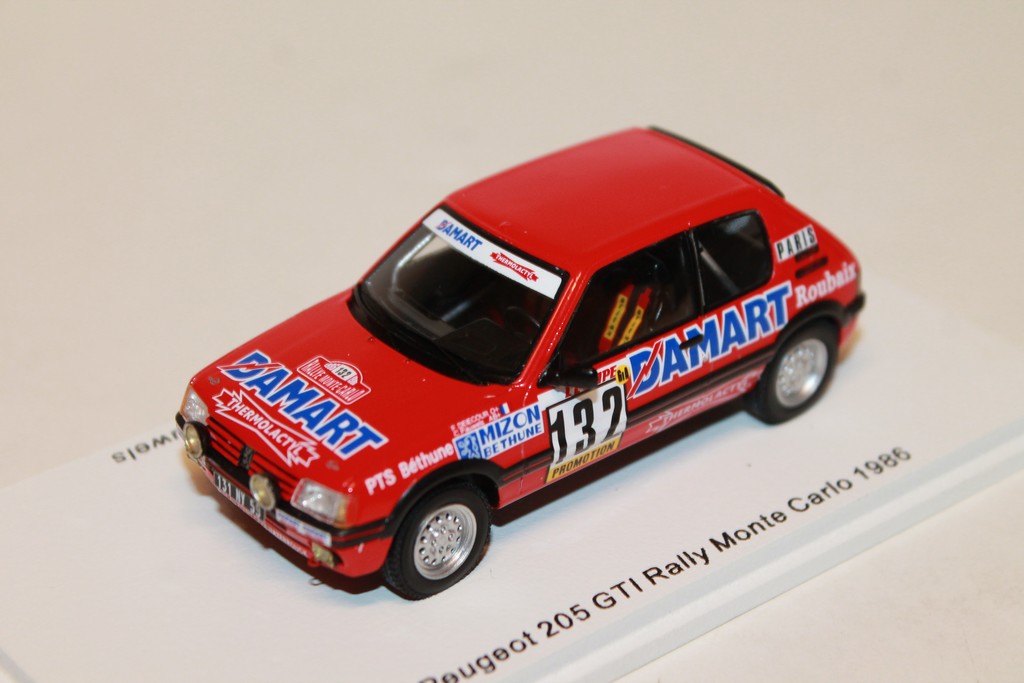 PEUGEOT 205 GTI N°132 RALLYE MONTE CARLO 1986 SPARK 1/43°
