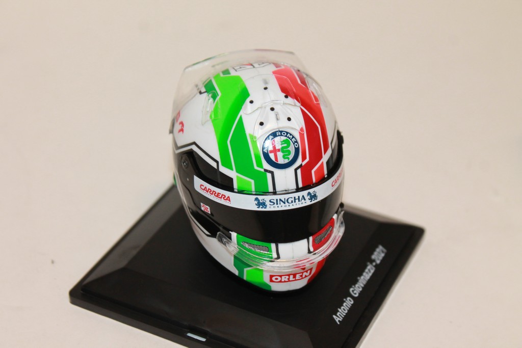 CASQUE ANTONIO GIOVINAZZI SPARK 1/43°