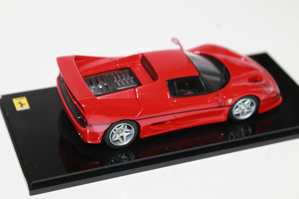 FERRARI F50 ROUGE KYOSHO 1/43°