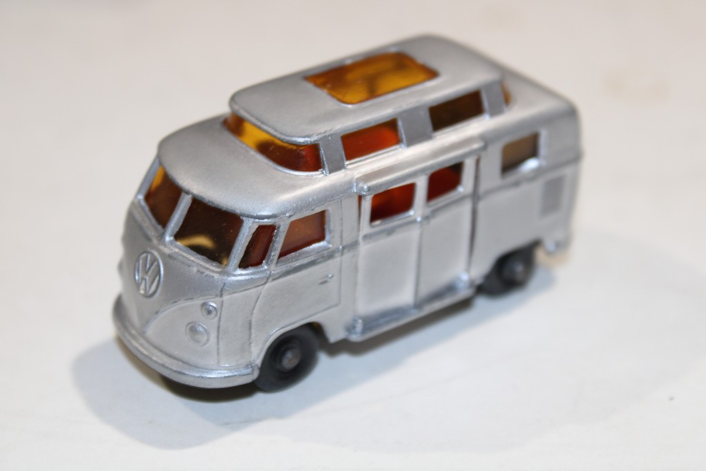 VOLKSWAGEN CAMPER COMBI T1 GRIS 1960 LESNEY 1/64°