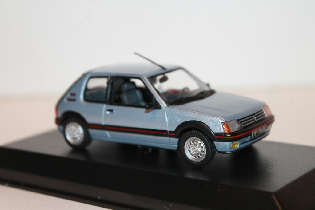 PEUGEOT 205 GTI 1.6 1988 BLEU TOPAZE NOREV 1/43°