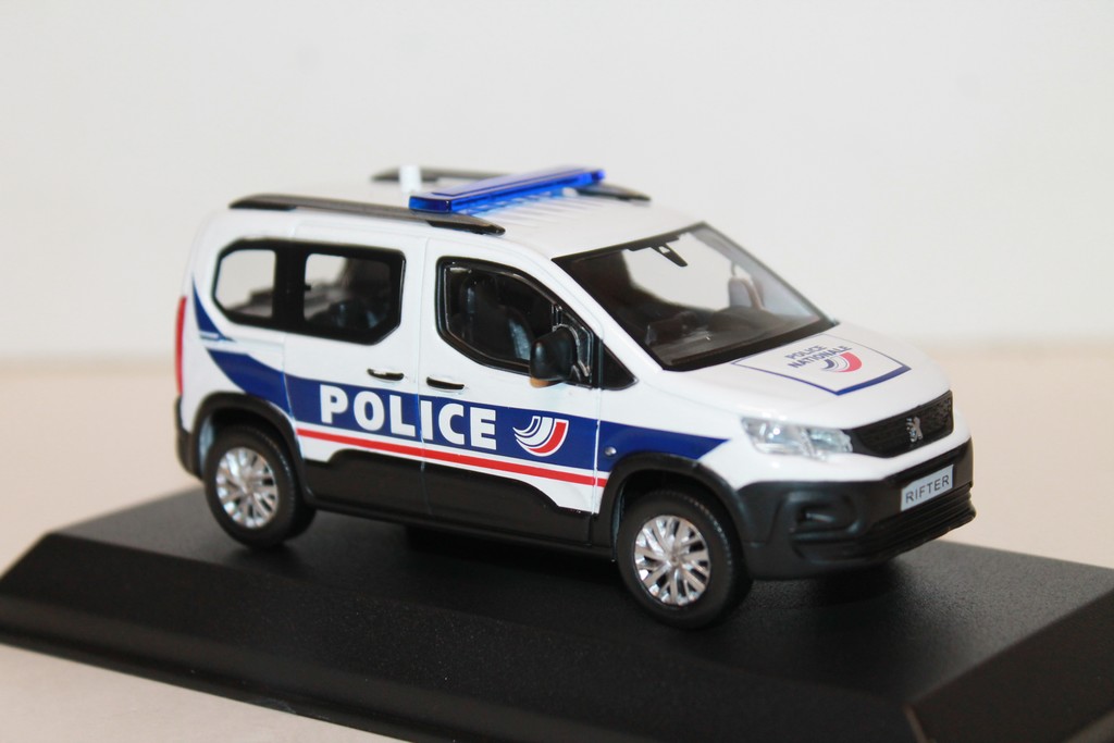 PEUGEOT RIFTER 2018 CUIVRE NOREV 1/43°