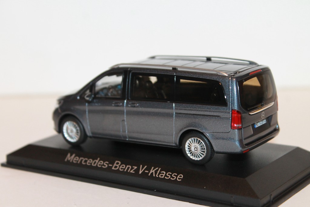 MERCEDES-BENZ V-CLASS 2015 GRIS METALLIQUE NOREV 1/43°
