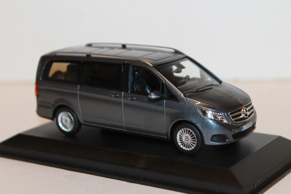 MERCEDES-BENZ V-CLASS 2015 GRIS METALLIQUE NOREV 1/43°