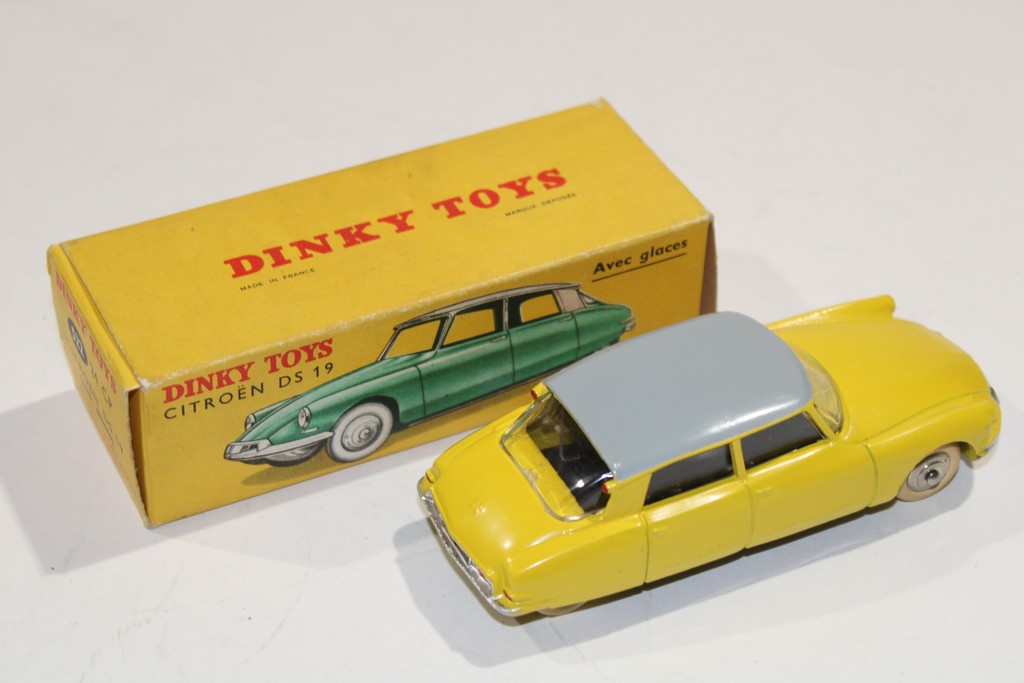 CITROEN DS 19 JAUNE 1965 DINKY TOYS 1/43°