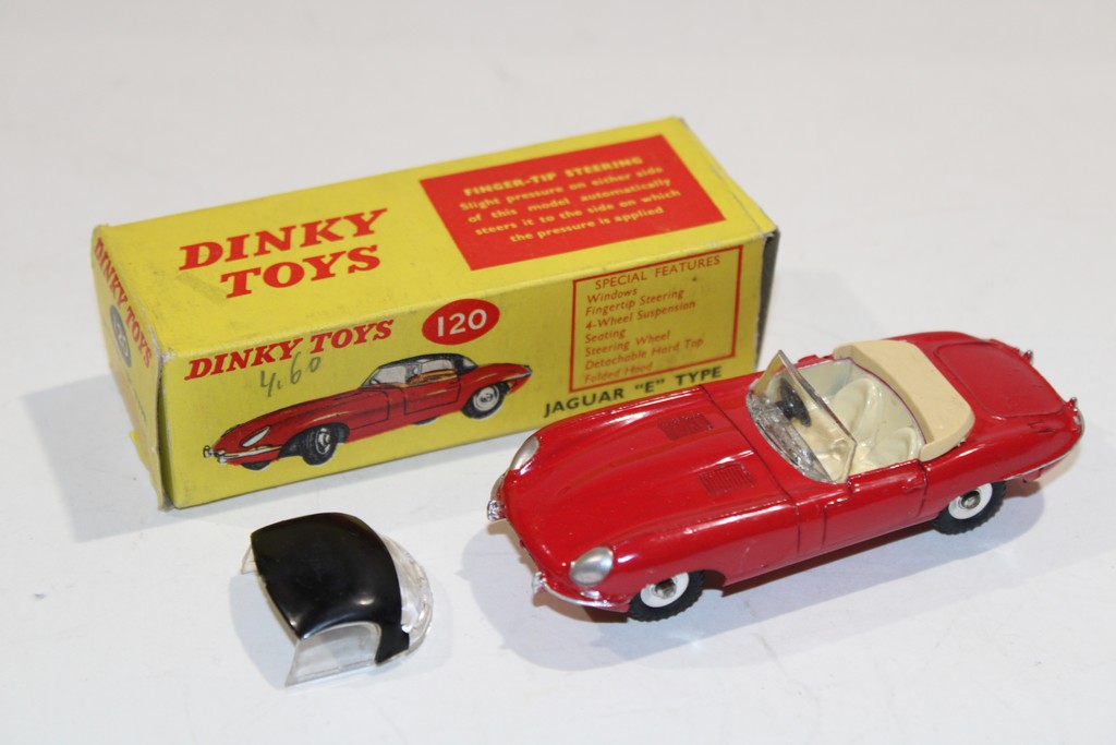 JAGUAR TYPE E ROUGE DECAPOTABLE 1965 DINKY TOYS 1/43°