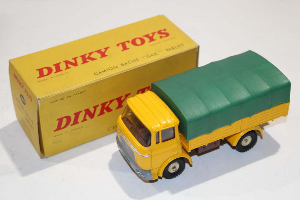 BERLIET GAK BACHE JAUNE 1960 DINKY TOYS 1/50°