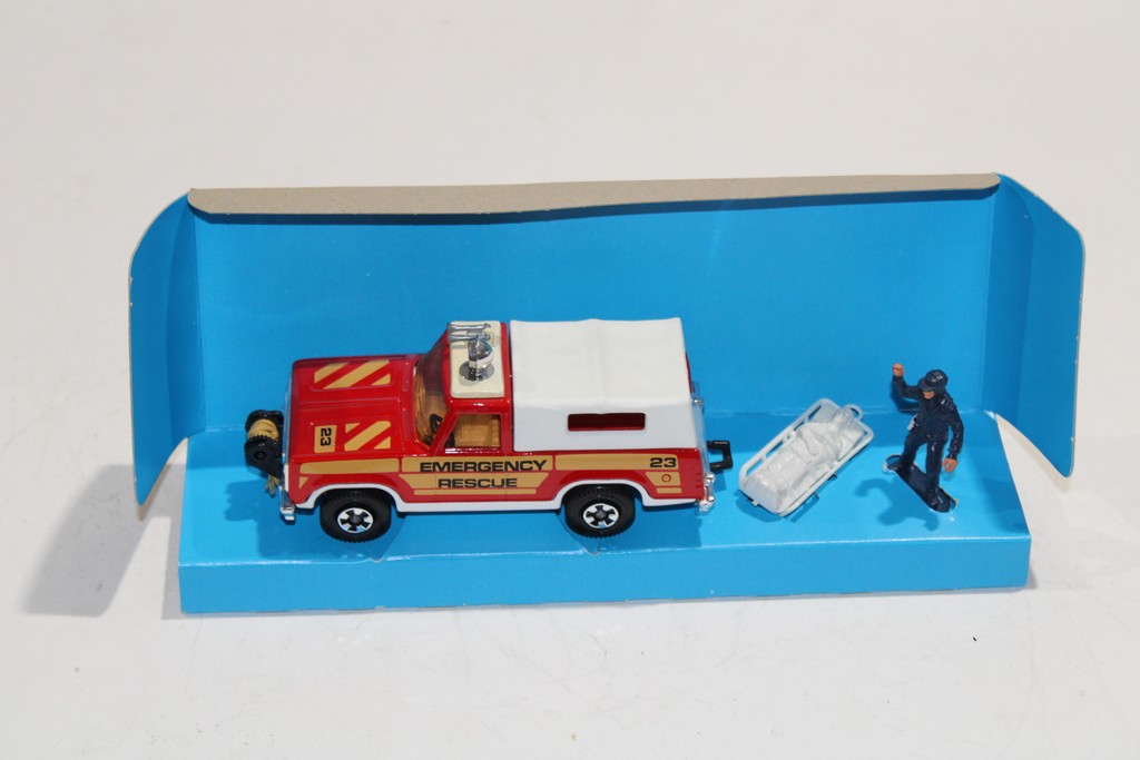 PLYMOUTH EMERGENCY RESCUE 1975 MATCHBOX 1/43°