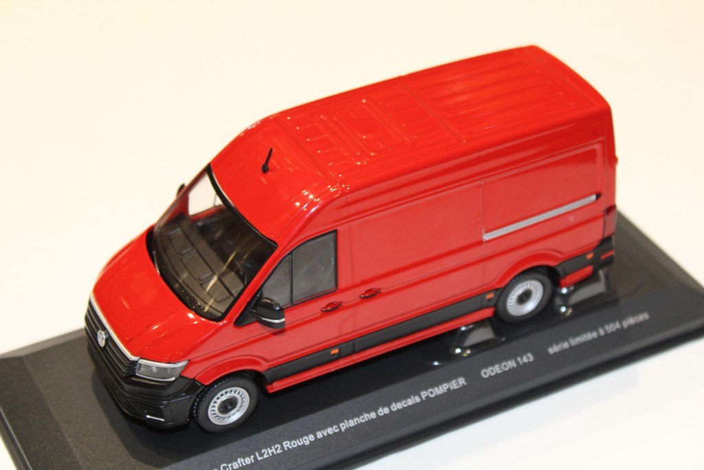 VOLKSWAGEN CRAFTER L2H2 ROUGE + DECALS ODEON 1/43°