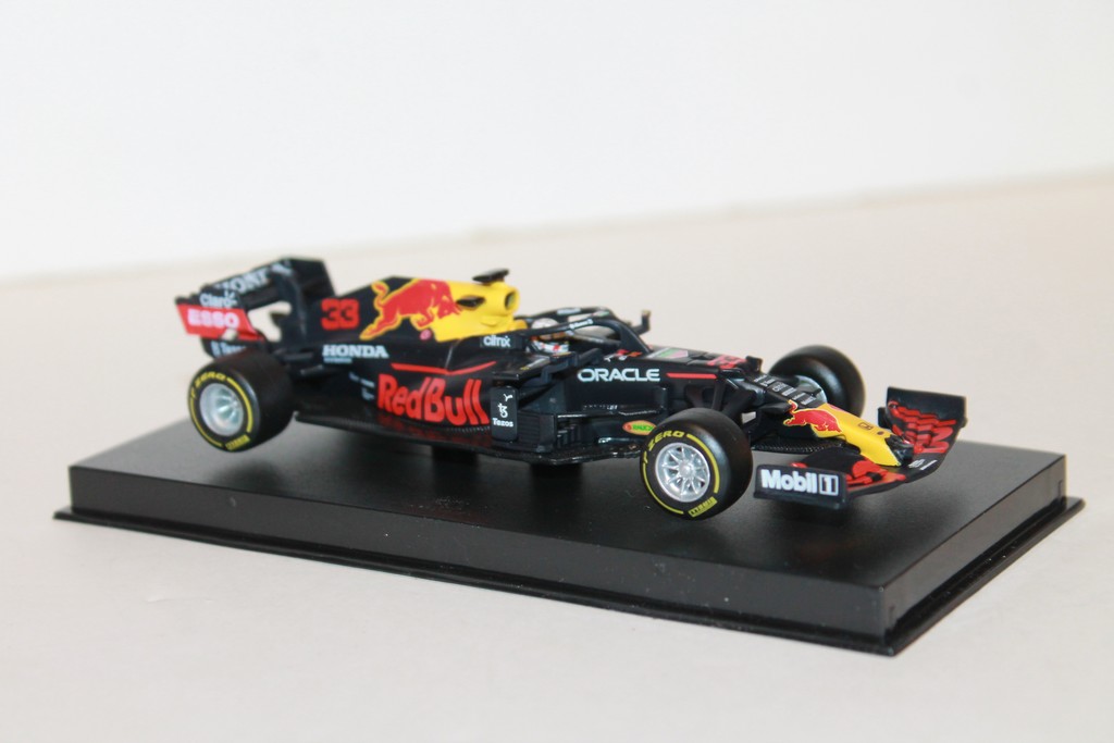 RED BULL RACING RB16B N°33 VERSTAPPEN F1 2021 BURAGO 1/43°