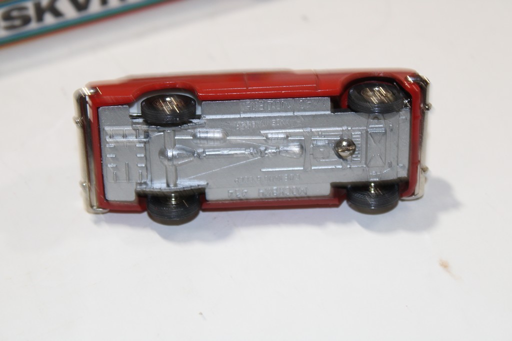 MOSKVITCH CAMIONNETTE ROUGE 1970 NOVOEXPORT 1/43°