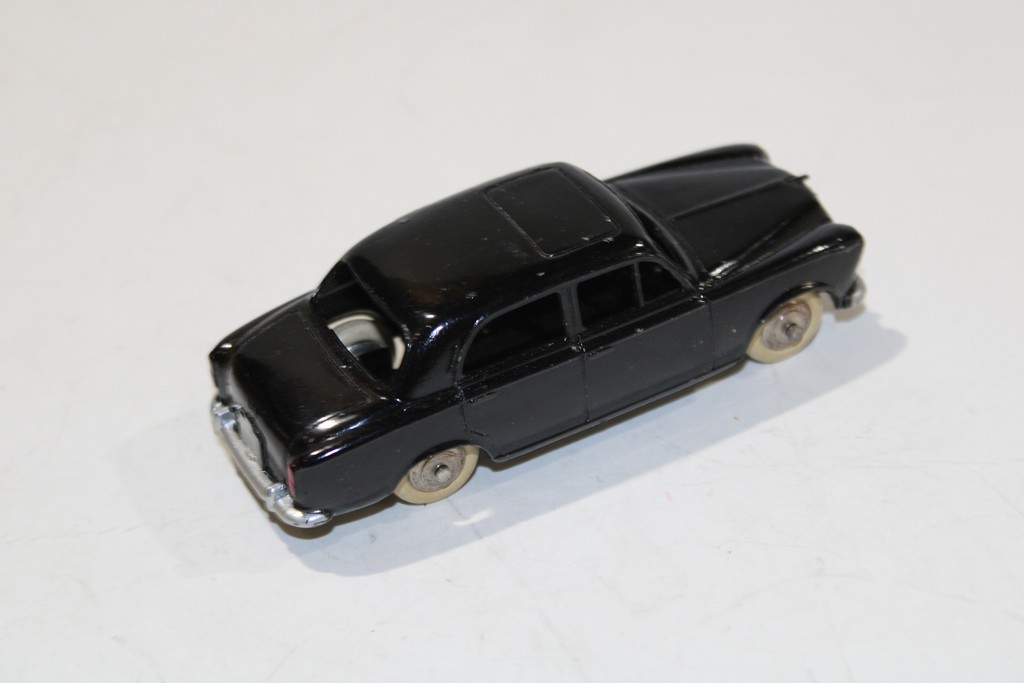 PEUGEOT 403 NOIR 1960 DINKY TOYS 1/43°