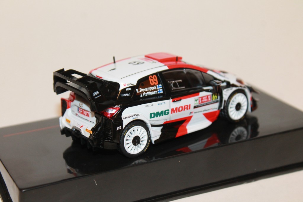 TOYOTA YARIS WRC N°69 2nd RALLY YPRES 2021 IXO 1/43°