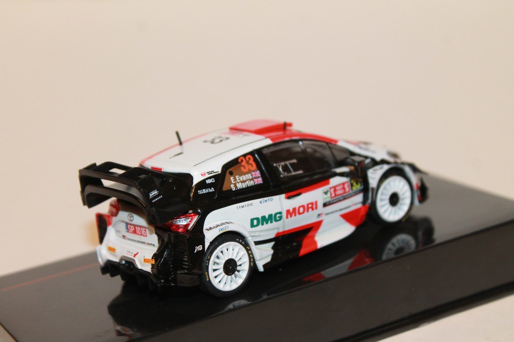 TOYOTA YARIS WRC N°33 RALLY YPRES 2021 IXO 1/43°