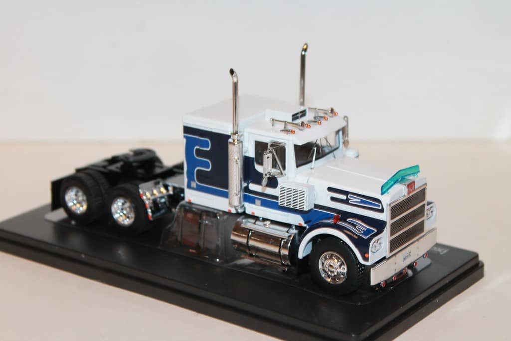 Camion Semi-remorque Marmon CHDT 1980 - échelle 1/43 - Modèle
