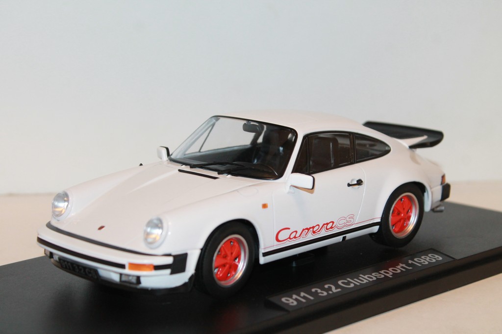 PORSCHE 911 3.2 CLUBSPORT 1989 KKSCALE 1/18°