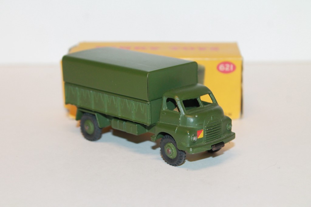 3-TON ARMY WAGON DINKY TOYS 1/43°