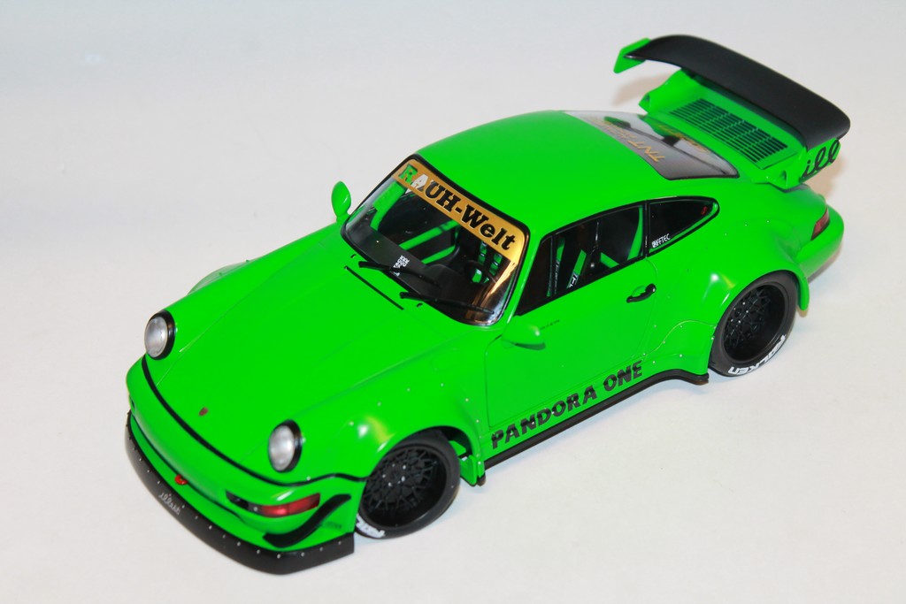 PORSCHE 964 RWB PANDORA ONE 2011 VERTE SOLIDO 1/18°