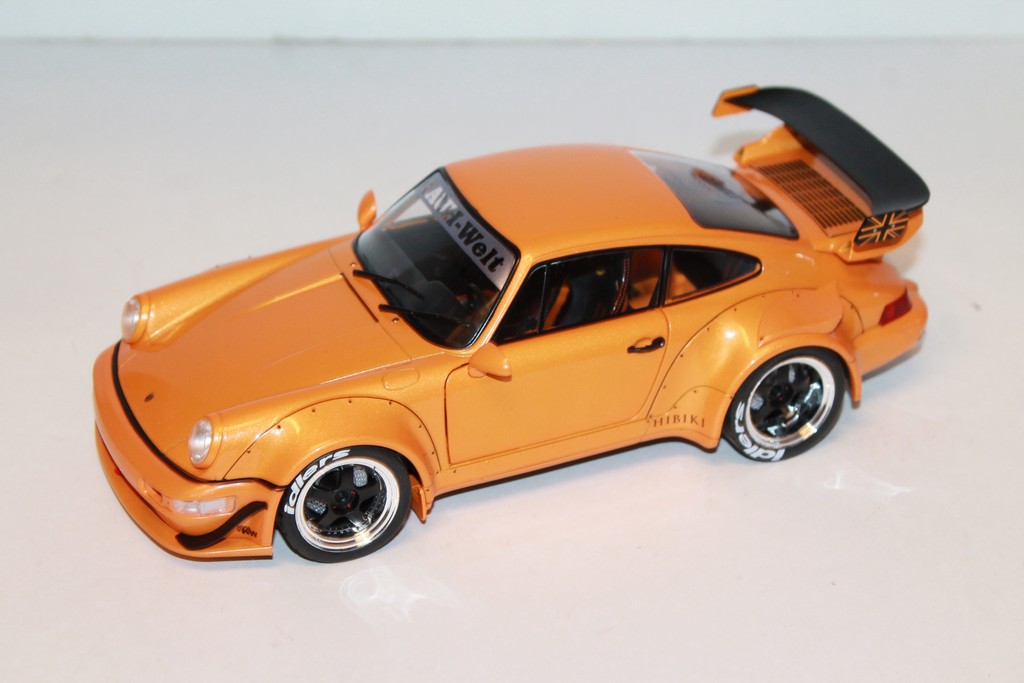 PORSCHE 964 RWB HIBIKI 2016 ORANGE SOLIDO 1/18°