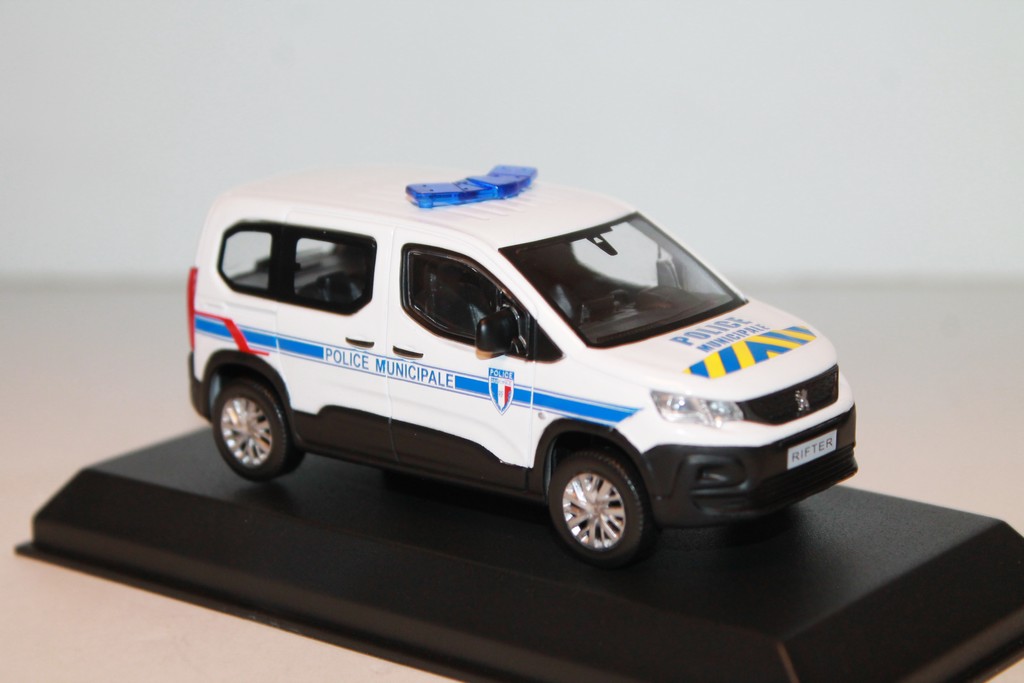 PEUGEOT RIFTER 2019 POLICE MUNICIPALE RAYURES BLEUES & JAUNES NOREV 1/43°