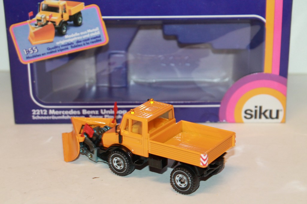 MERCEDES-BENZ UNIMOG SNOW PLOUGH 1/55°