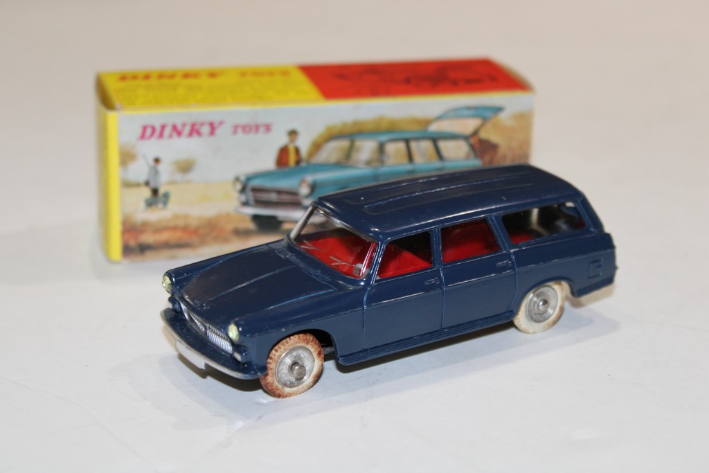 PEUGEOT 404 COMMERCIALE 1962 DINKY TOYS 1/43°
