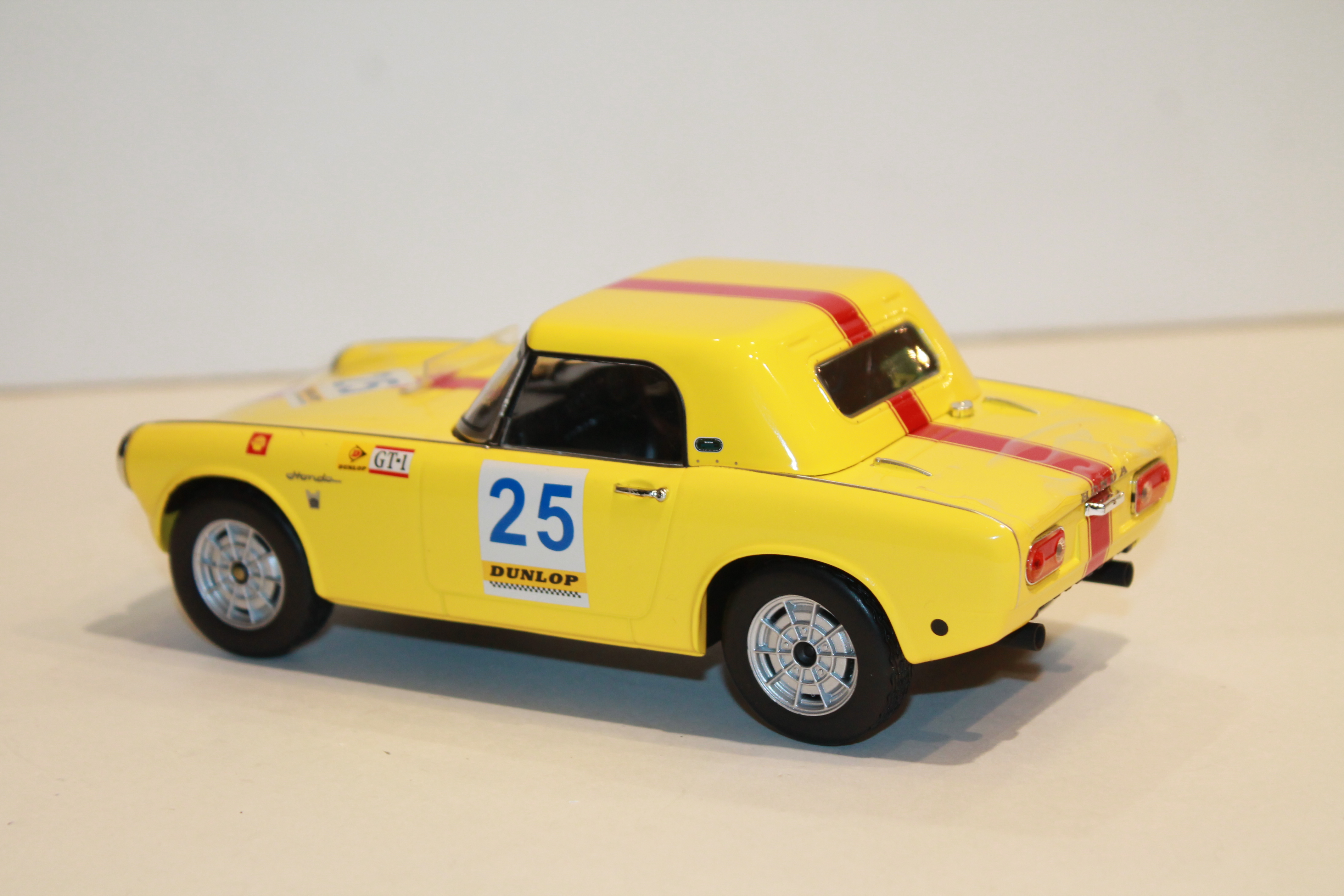 HONDA S800 RACING N°25 TRIPLE 9 1/18°