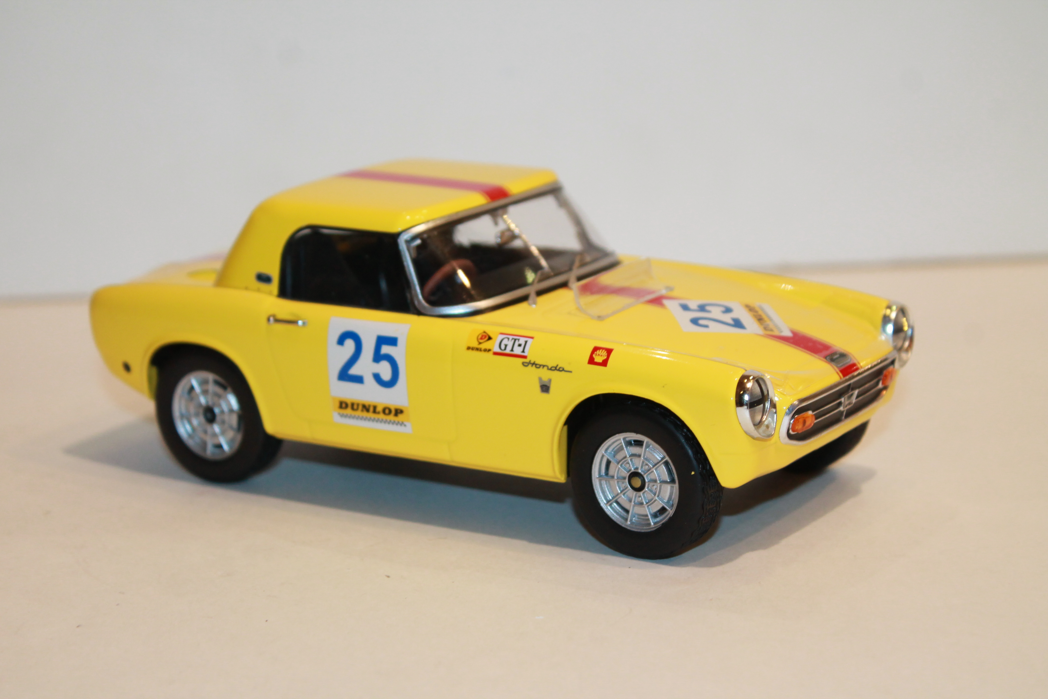 HONDA S800 RACING N°25 TRIPLE 9 1/18°