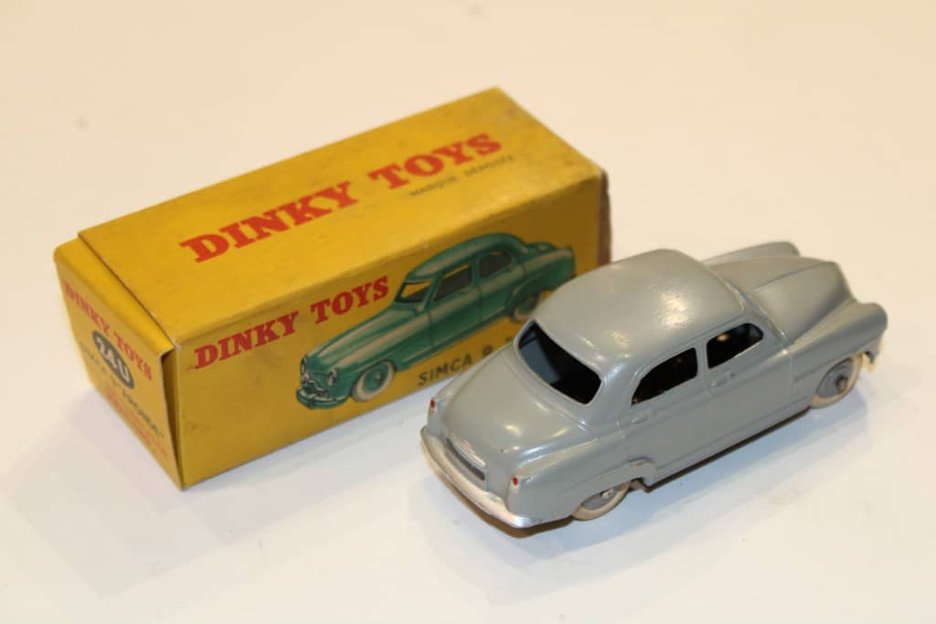 Lot de 2 Dinky toys Simca 9 Aronde verte 24U Meccano France