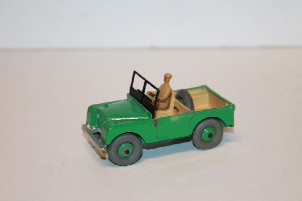 LAND ROVER VERT DINKY TOYS 1/43°