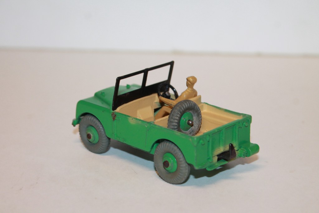 LAND ROVER VERT DINKY TOYS 1/43°