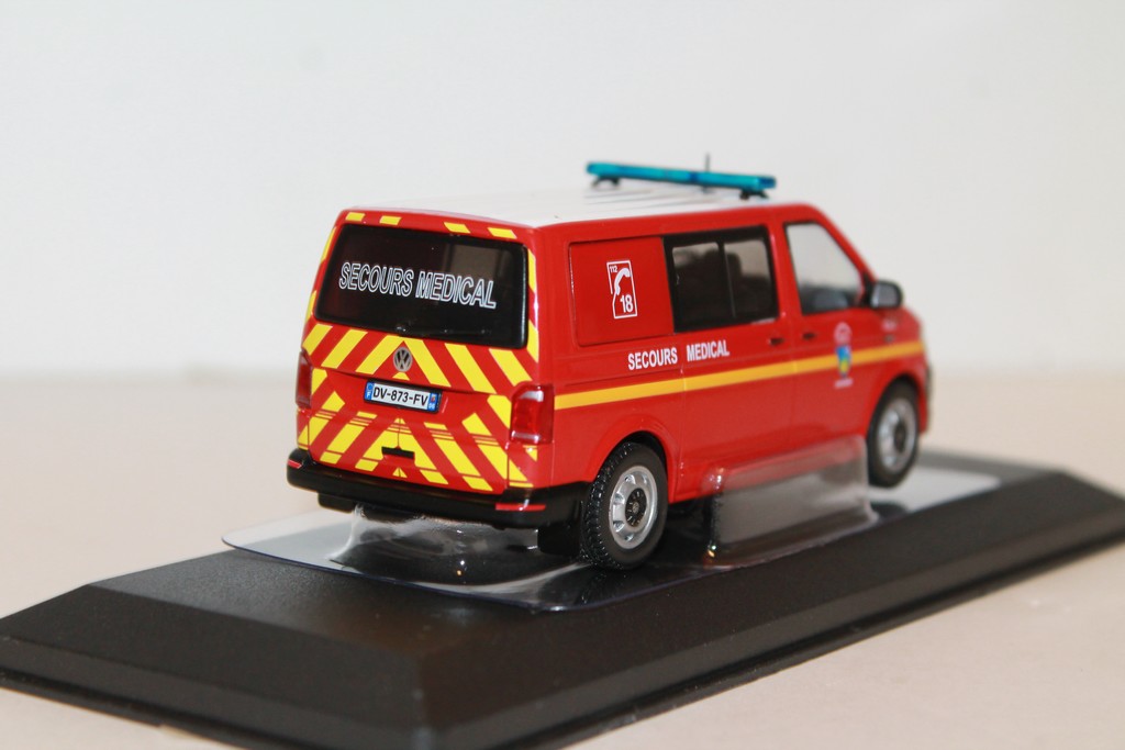 VOLKSWAGEN T6 POMPIER SECOURS MEDICAL SDIS ODEON 1/43°