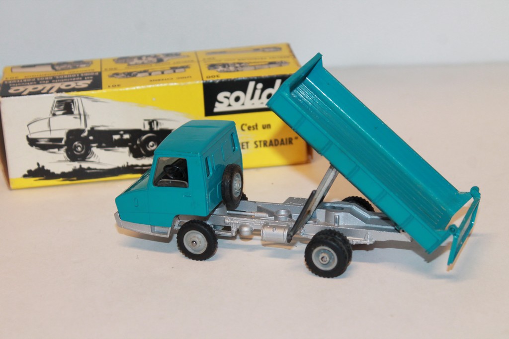 BERLIET STRADAIR À BENNE BASCULANTE BLEU 1967 SOLIDO 1/43°