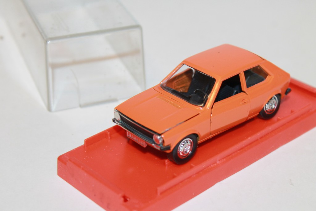 AUDI 50 ORANGE SCHUCO 1/43°