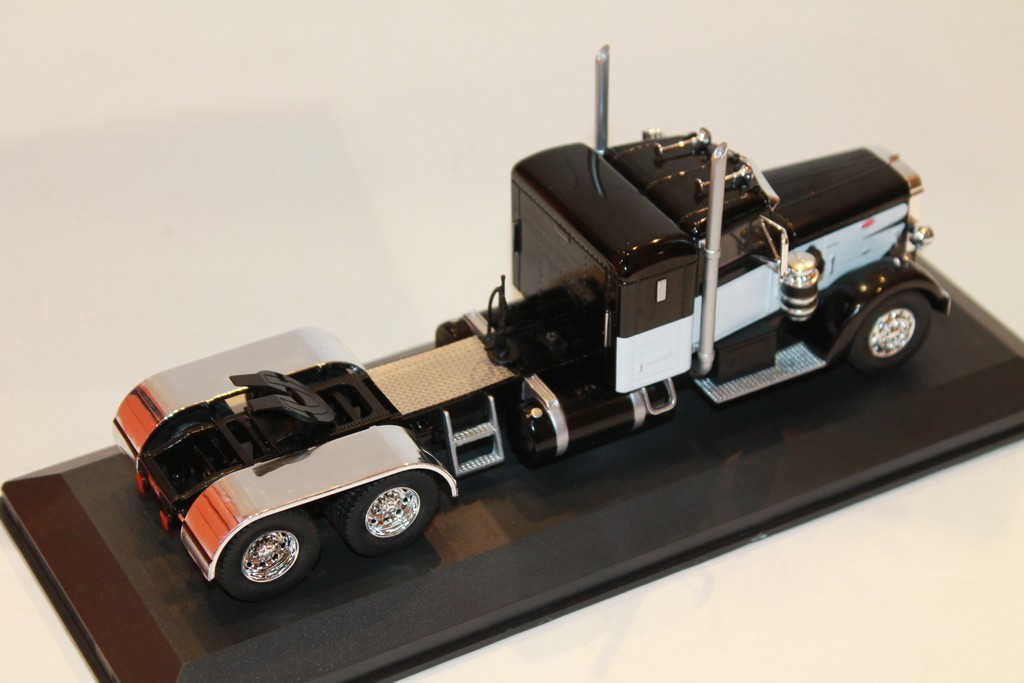 PETERBILT 350 1952 IXO 1/43°