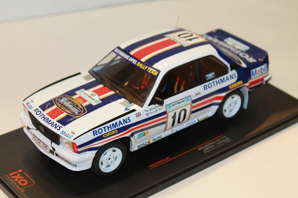 OPEL ASCONA 400 #10 J.MCRAE-I.GRINDRAD RALLY ACROPOLIS 1982 IXO 1/18°