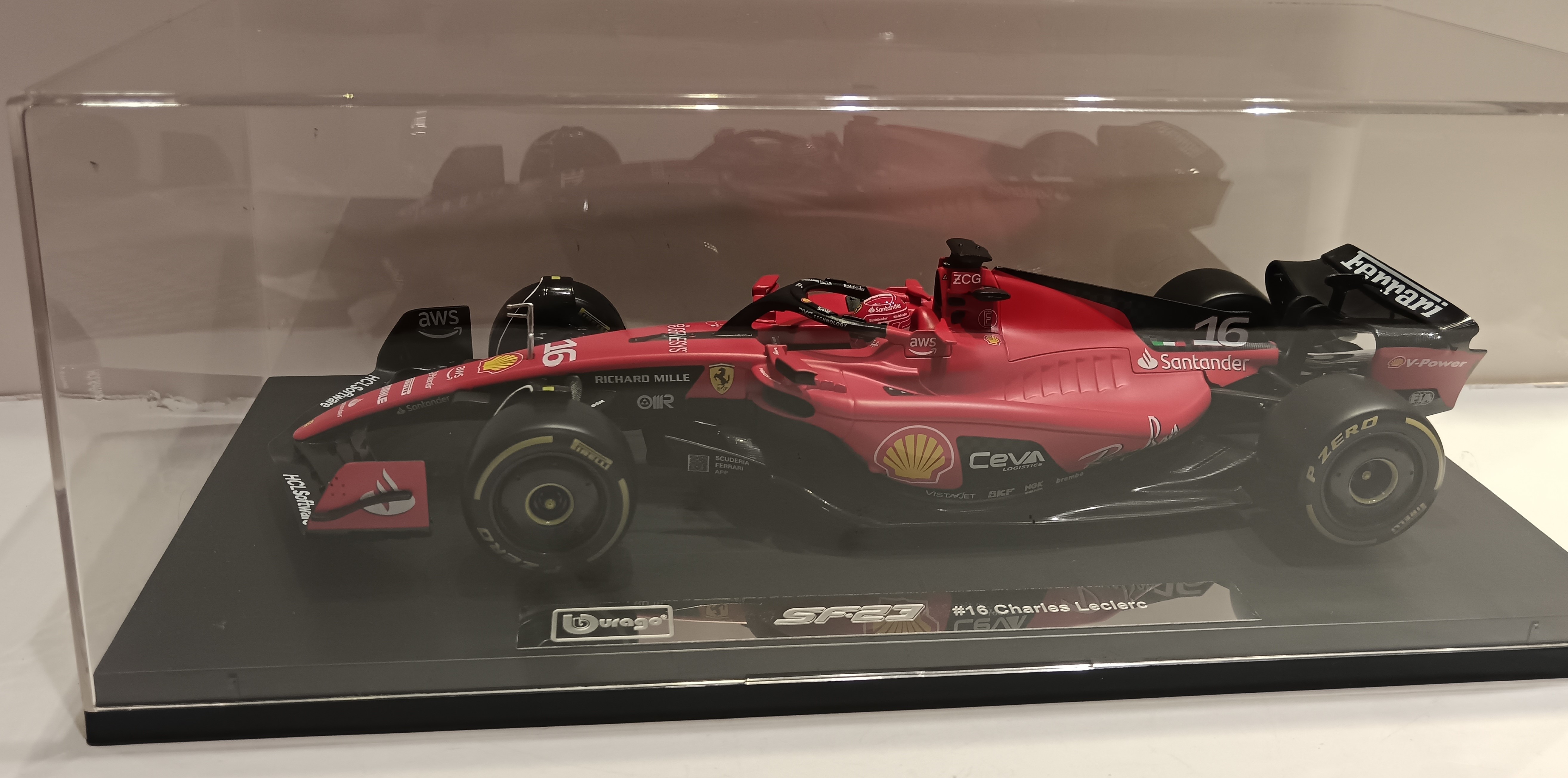 FERRARI SF-23 LECLERC AVEC VITRINE BURAGO 1/18°