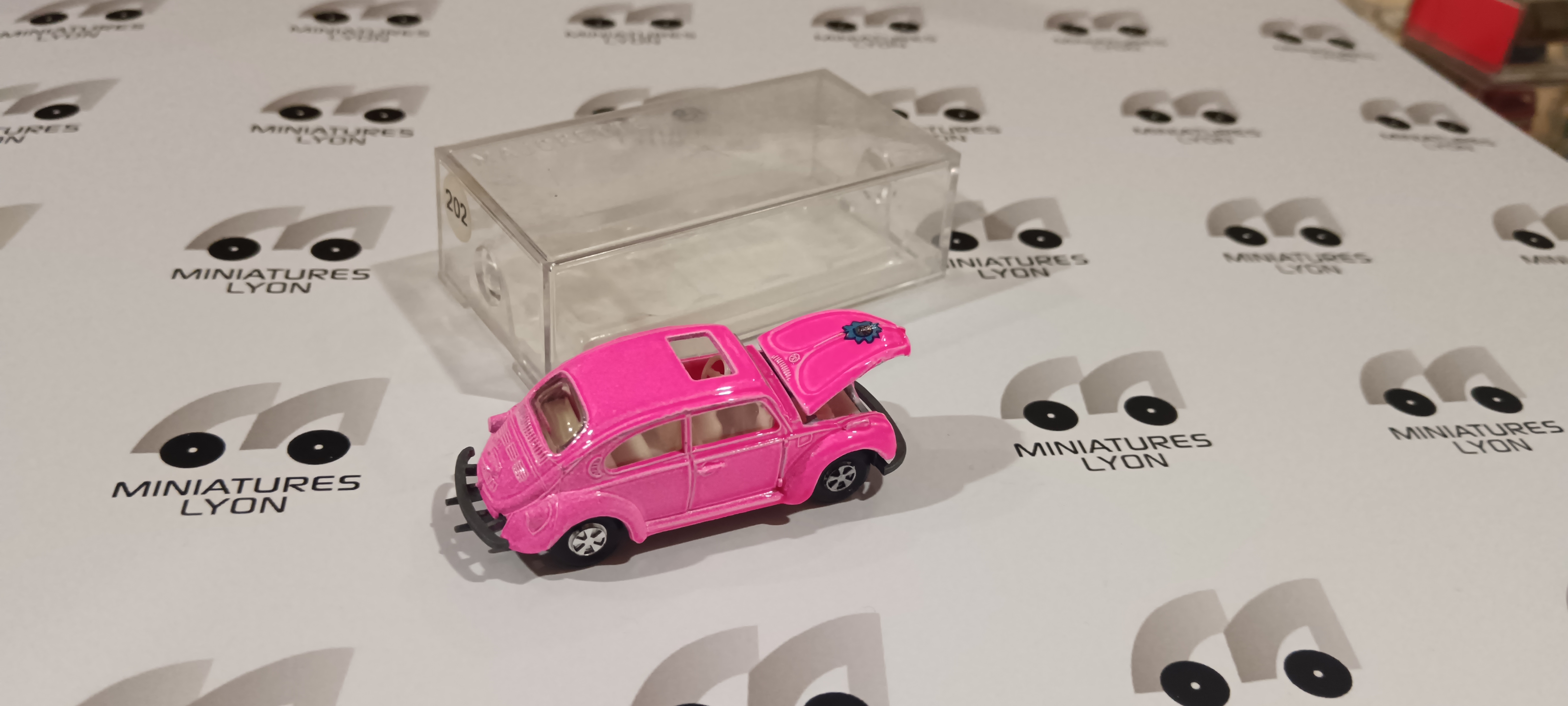 VW COX ROSE MAJORETTE 1/87