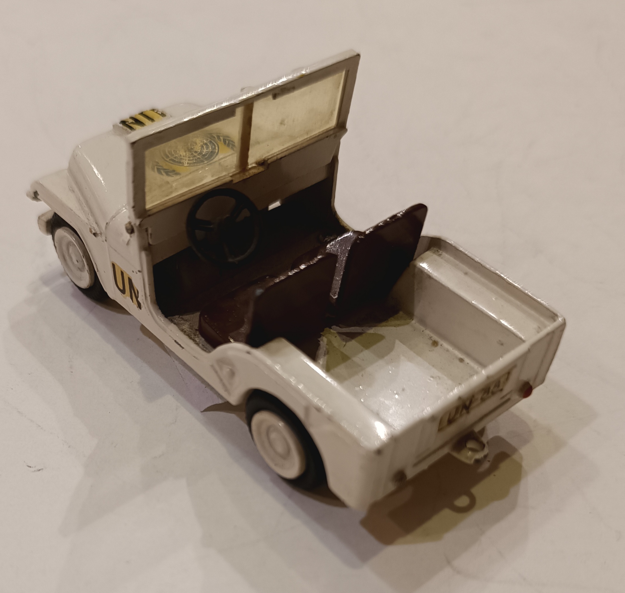 Willys jeep UN Tekno 1/43