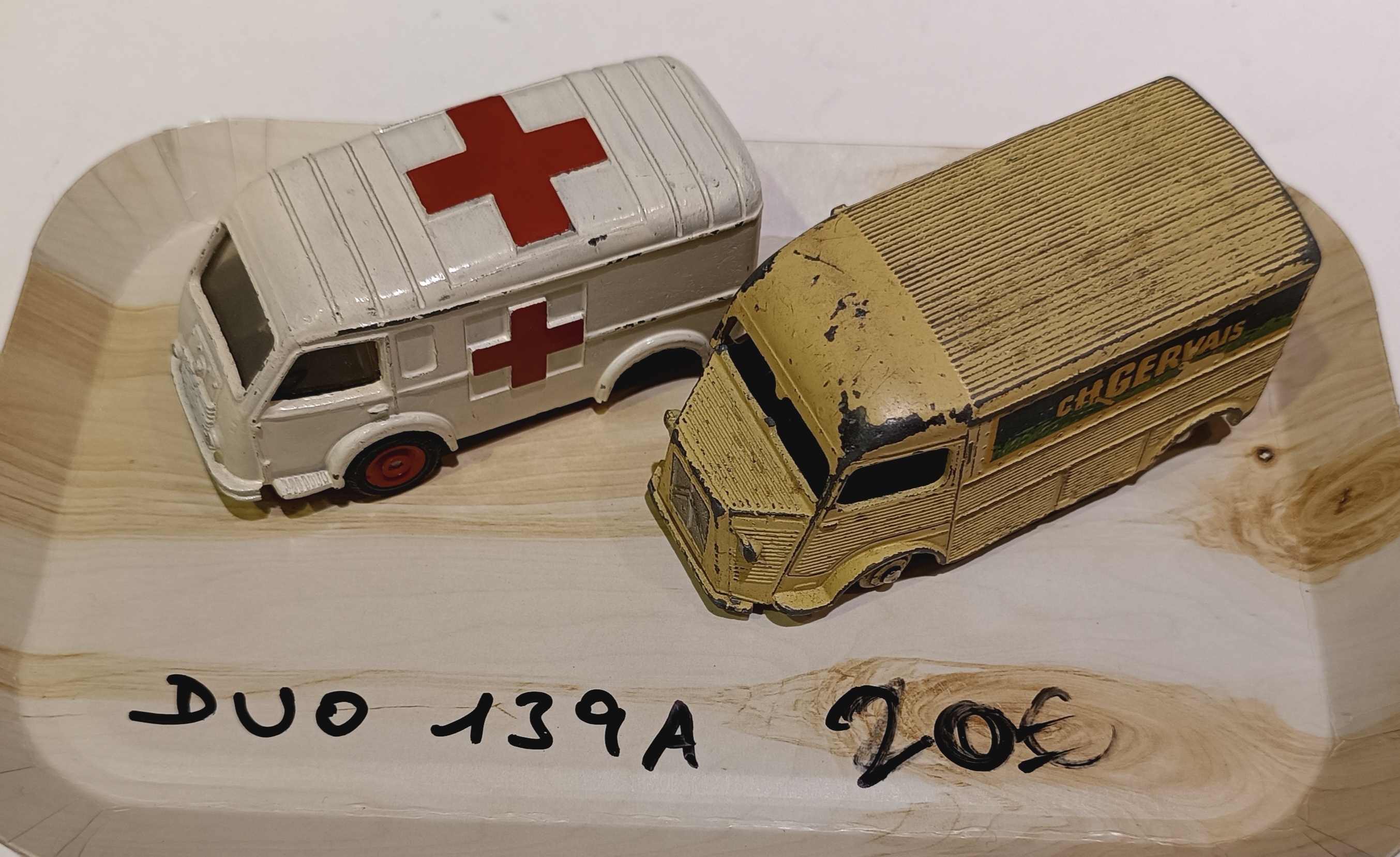 Duo Dinky 1/43