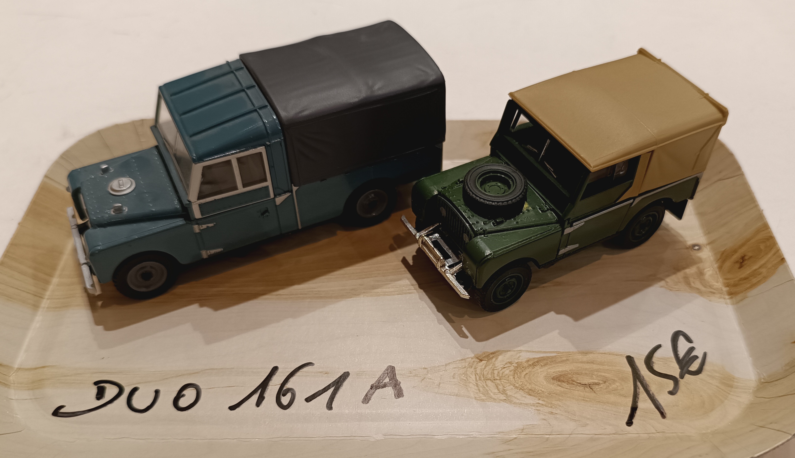 DUO Land Rover 1/43