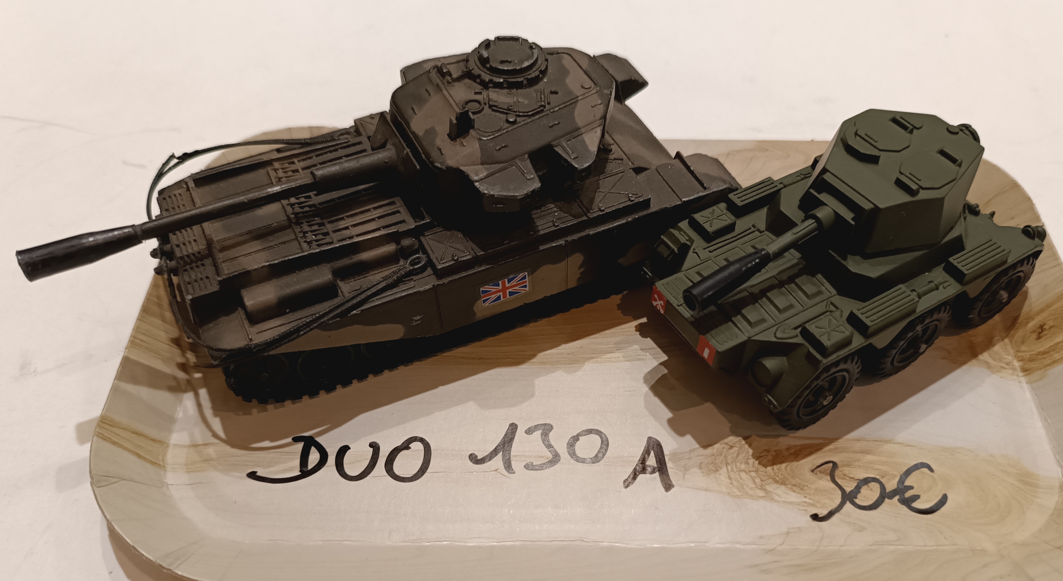 DUO militaire Corgi 1/50
