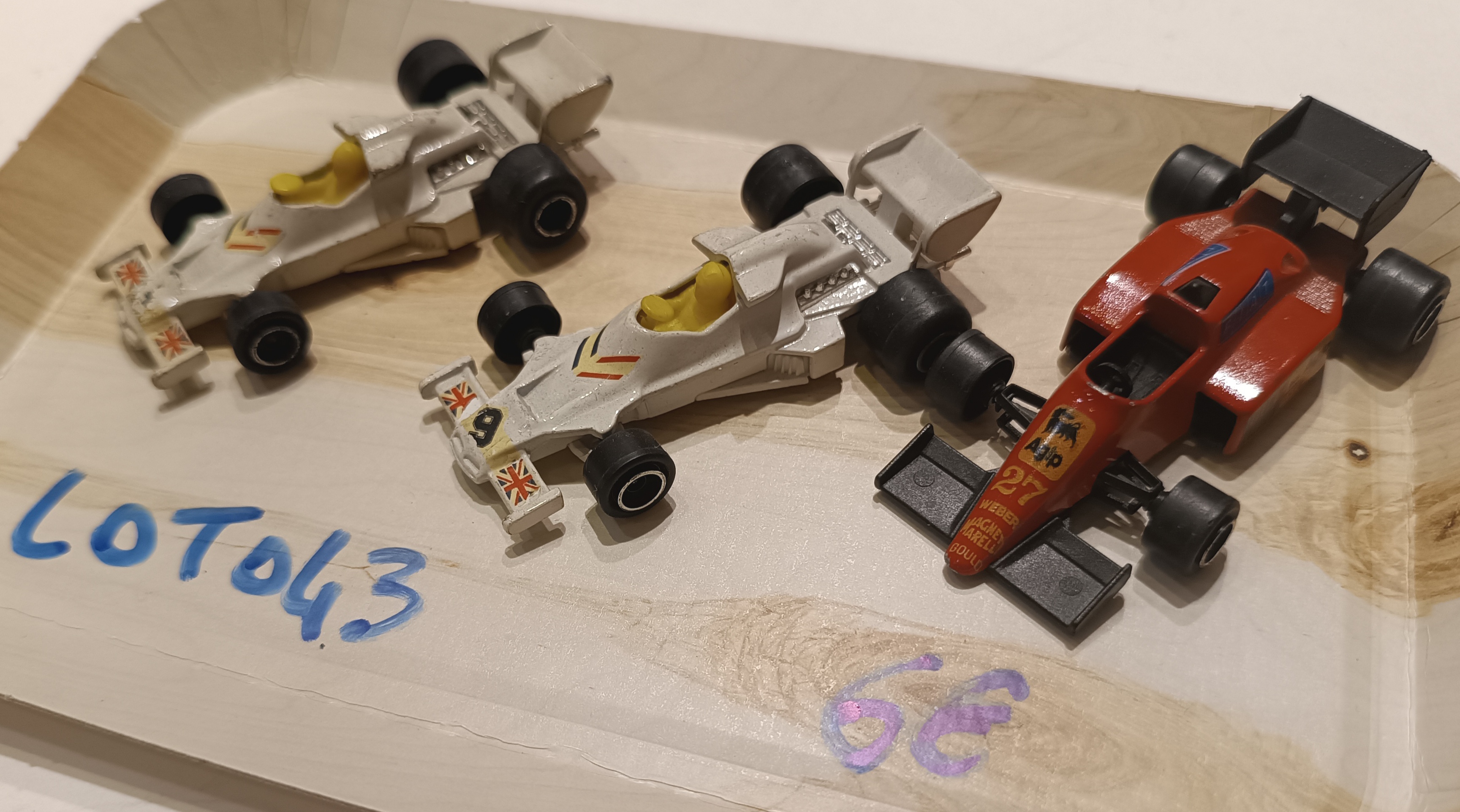 LOT F1 1/55