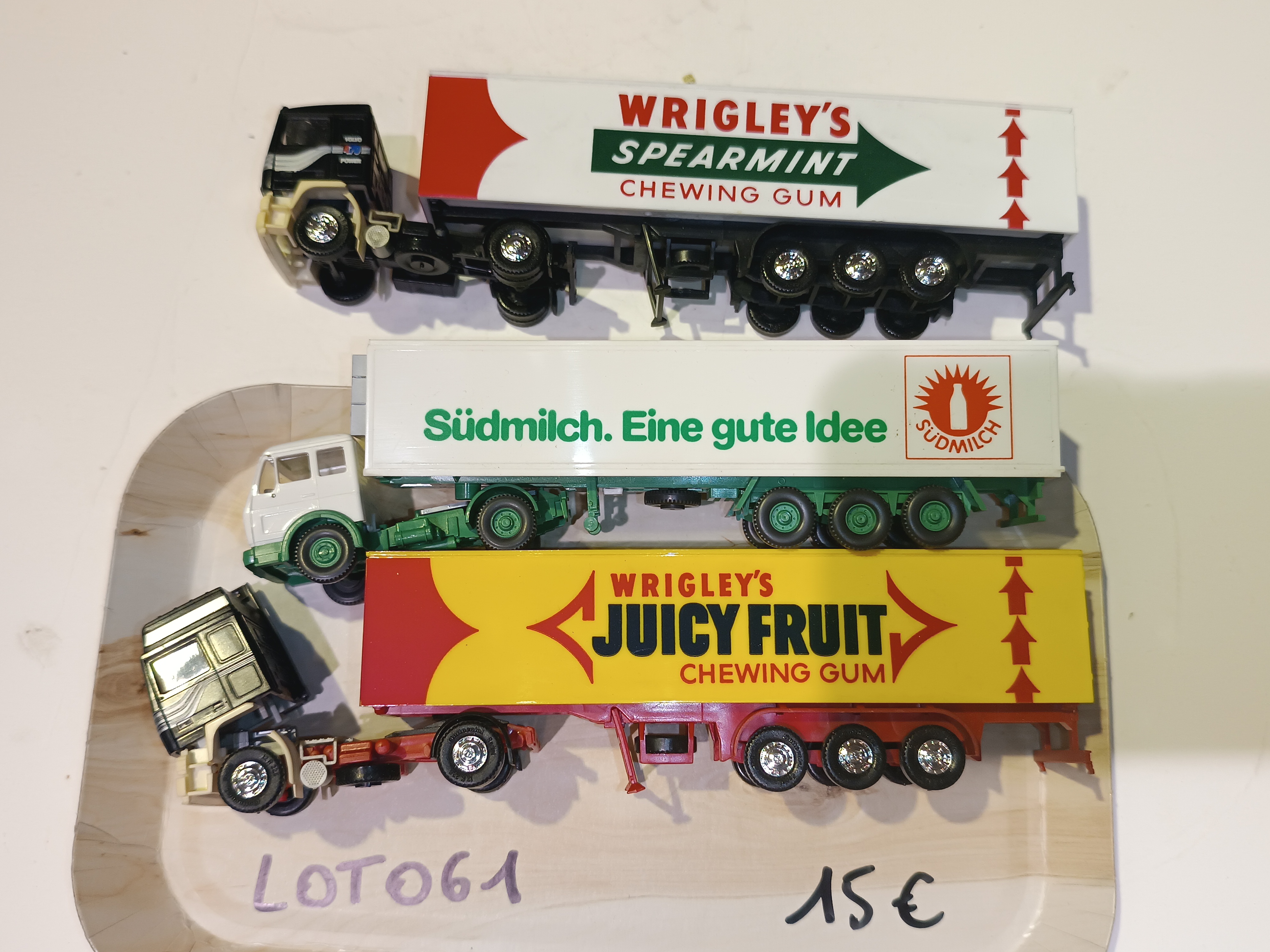LOT camions 1/87
