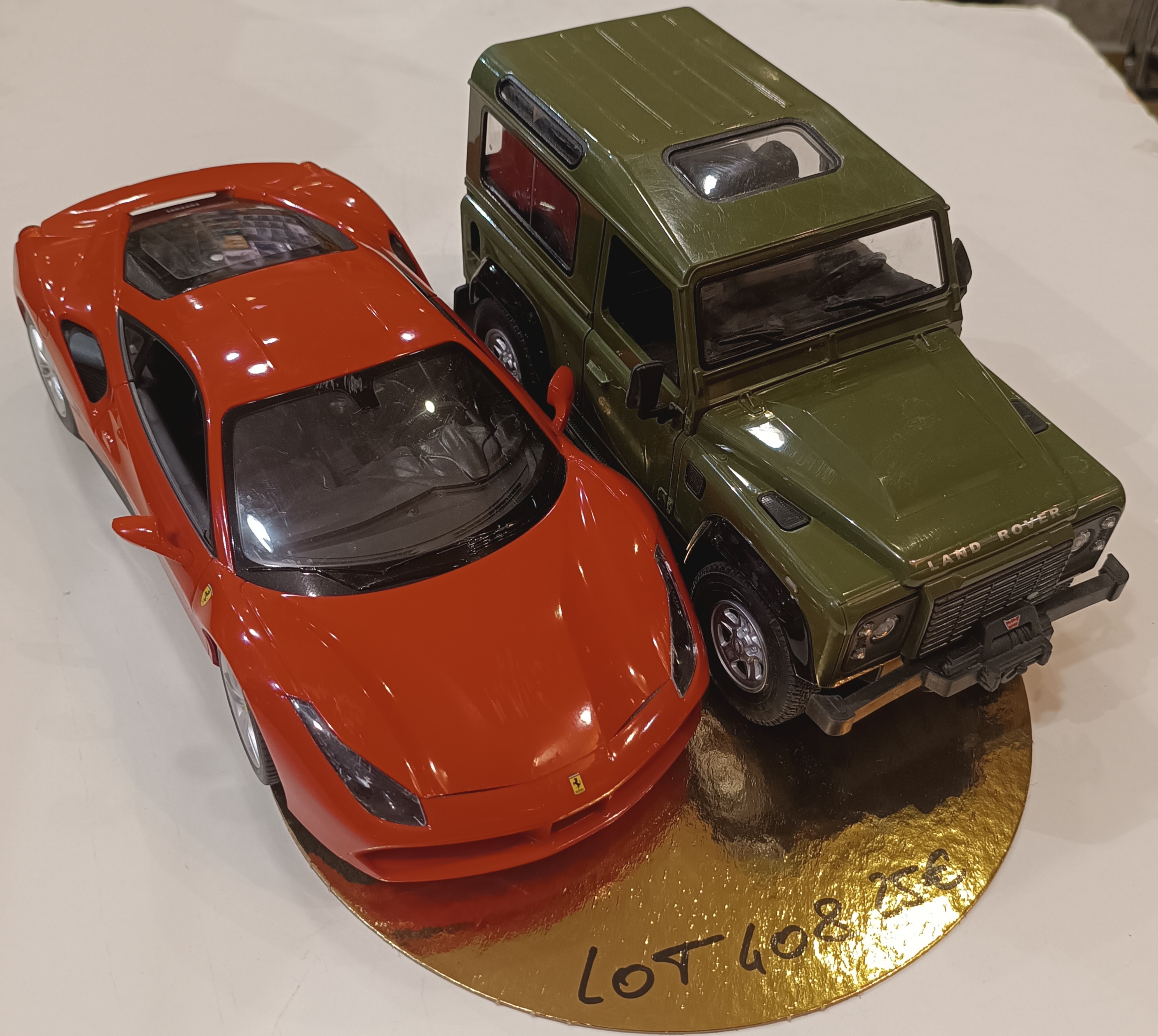 LOT FERRARI - LAND ROVER 1/14