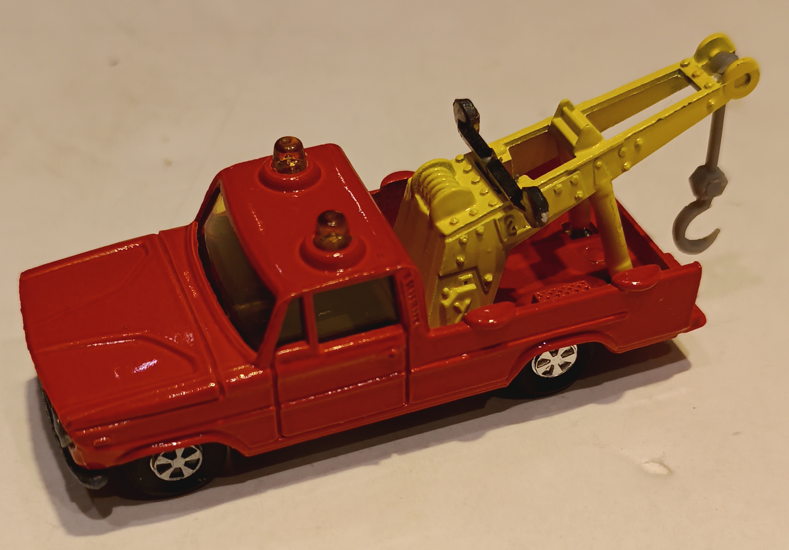 CAMION DODGE DEPANNEUSE MAJORETTE 1/80