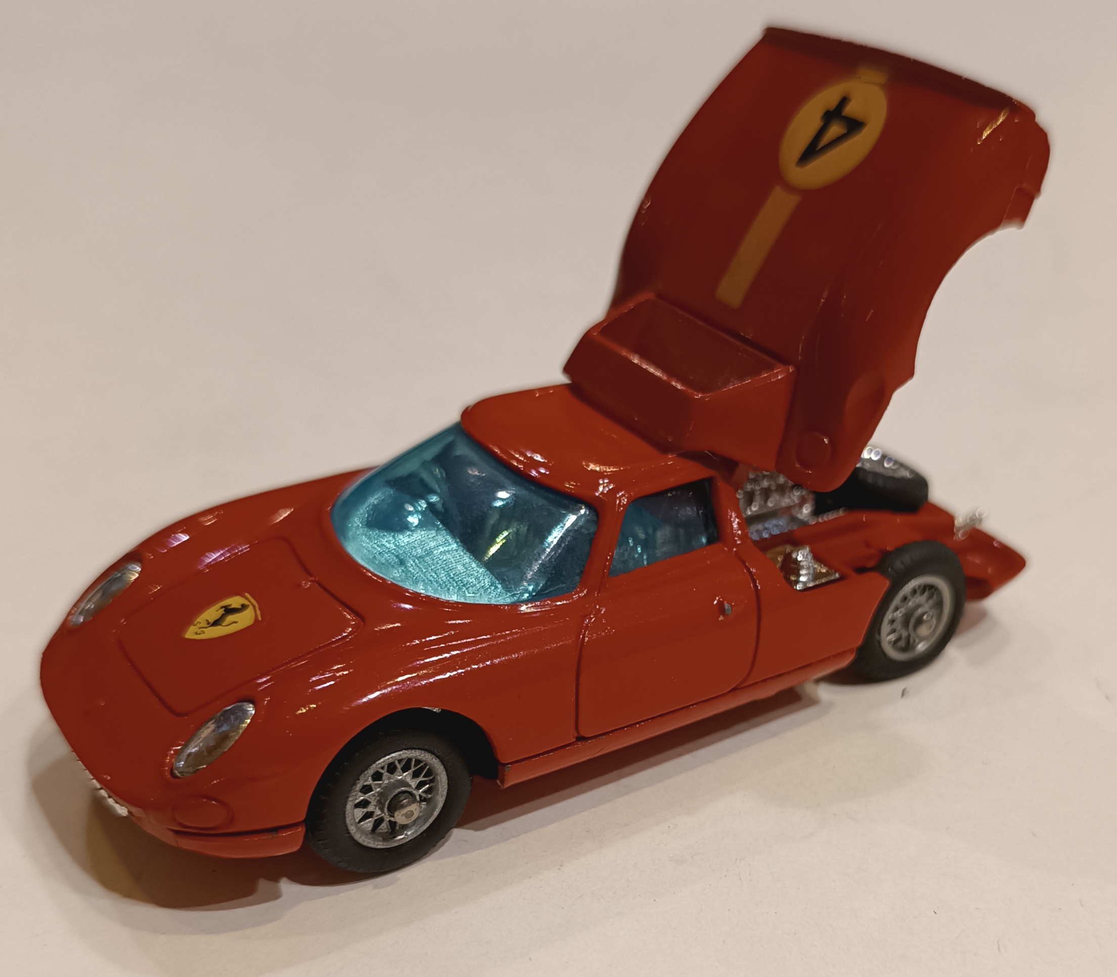 FERRARI BERLINETTA 250 LE MANS CORGI 1/43